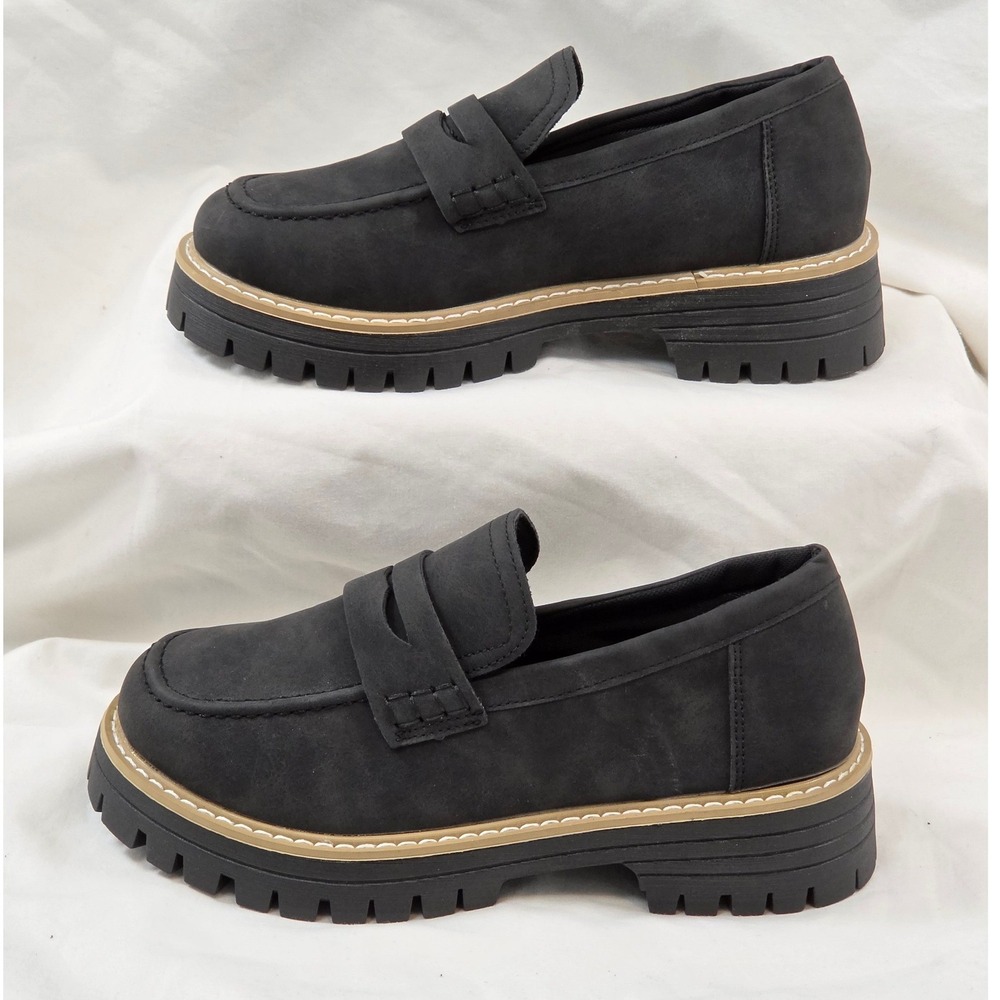 Black Chunky Elevated Penny Loafers Preppy Academic Women Sz 36 Faux Leather NEW